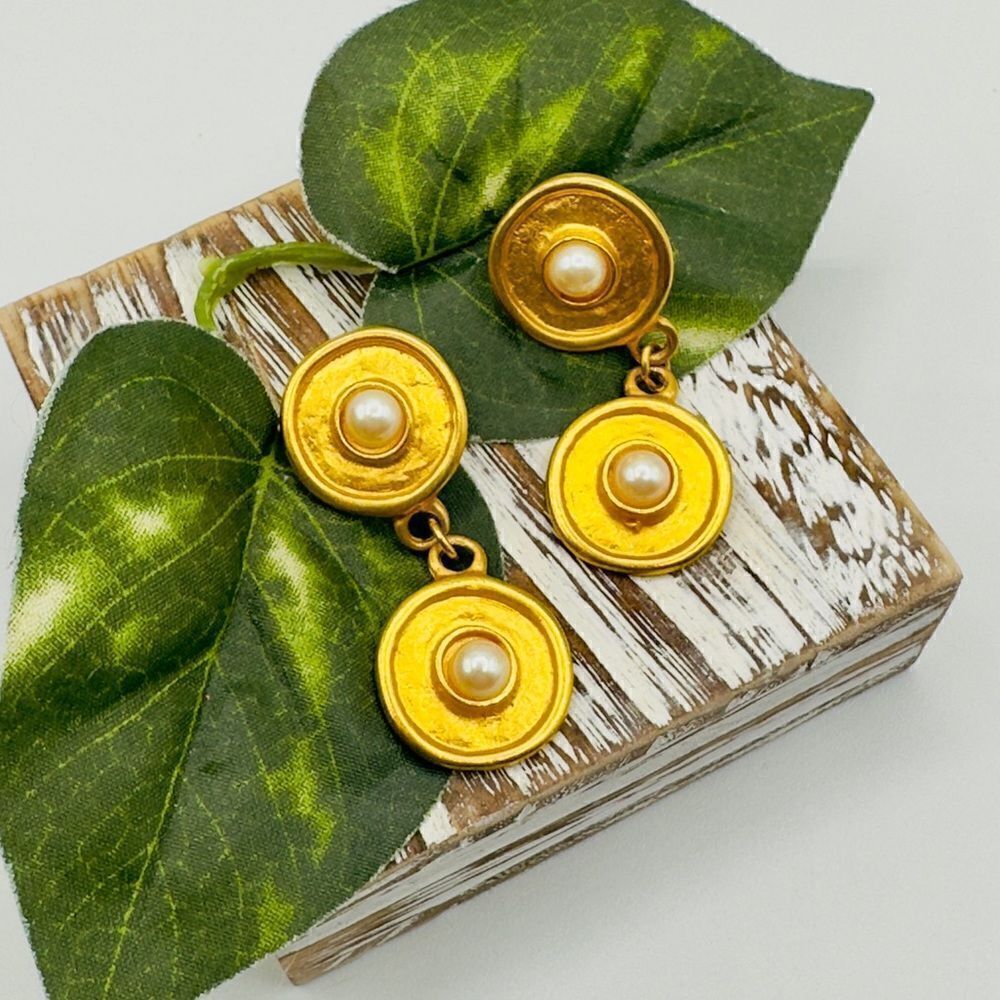 Vintage Gold Tone Pearl Disc Earrings